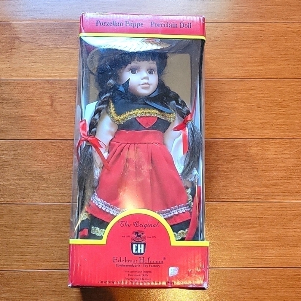 NEW The Original Edeltraut Hofman Porcelain doll